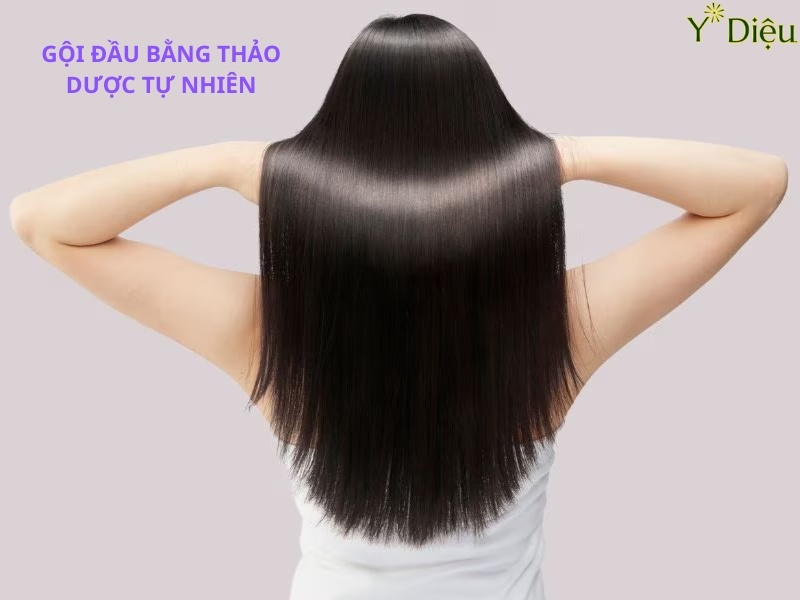 Tóc bóng mượt sau khi dùng dầu gội đầu